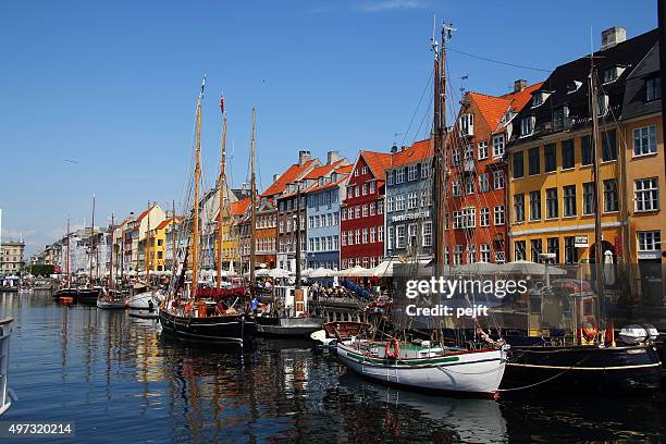 copenhagen, nyhavn - pejft stock pictures, royalty-free photos & images