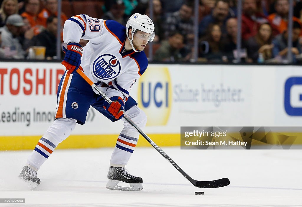 Edmonton Oilers v Anaheim Ducks