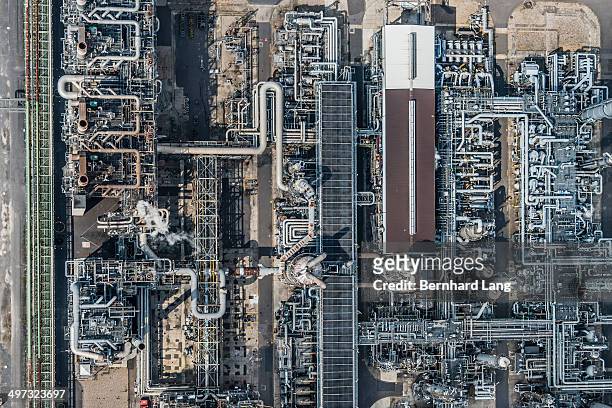 aerial view of refinery - oil refinery stock pictures, royalty-free photos & images