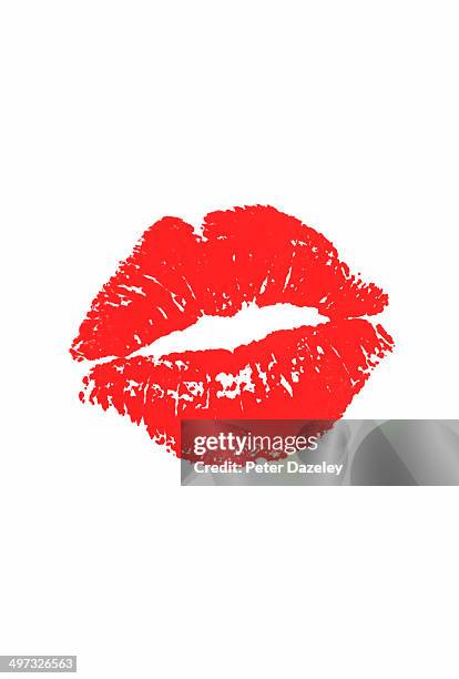 kissing red lipstick lips - lippenstift afdruk stockfoto's en -beelden