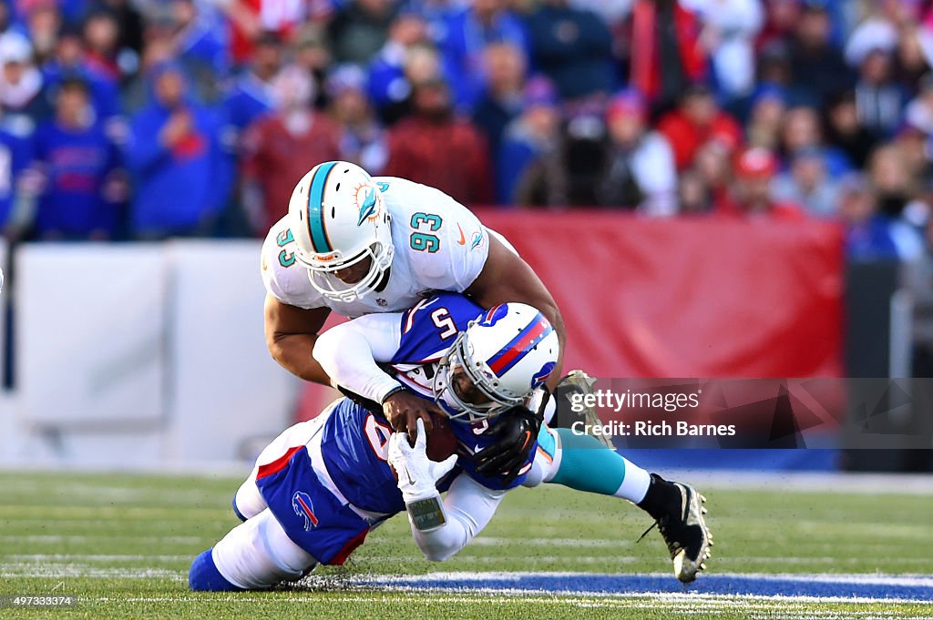 Miami Dolphins v Buffalo Bills