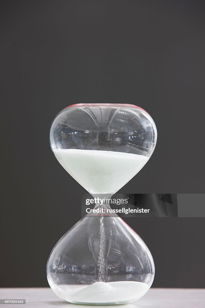 Contemporary hourglass