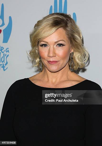 Actress Jennie Garth attends the 2nd Annual Save A Child's Heart Gala at Sony Pictures Studios on November 15, 2015 in Culver City, California.