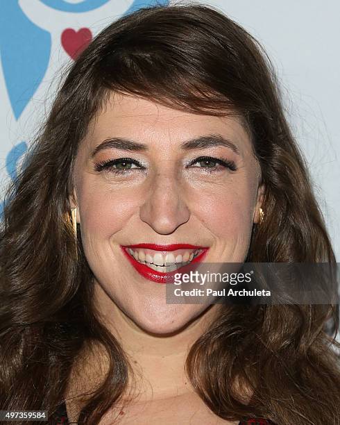 Actress Mayim Bialik attends the 2nd Annual Save A Child's Heart Gala at Sony Pictures Studios on November 15, 2015 in Culver City, California.