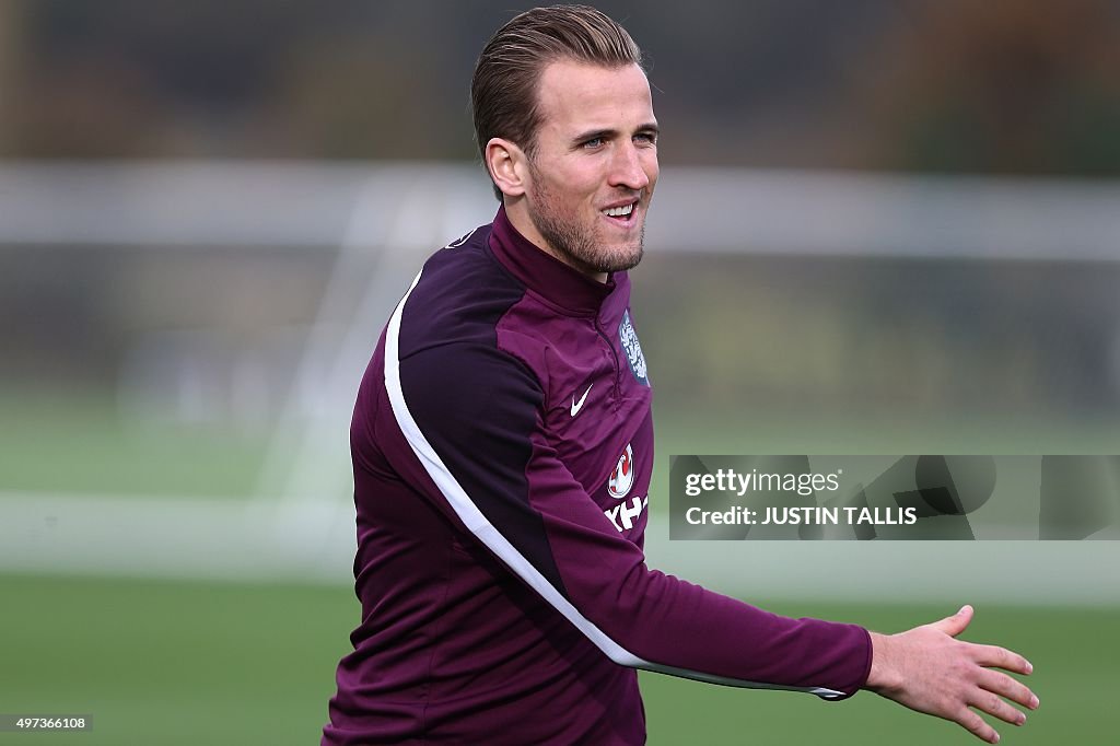 FBL-EURO-2016-ENG-TRAINING