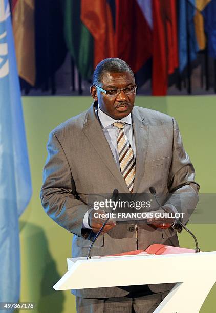 Mutumba Matanda 42 38th General Conference At Unesco In Paris Photos & High Res ...