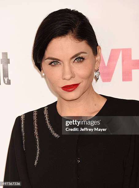 Actress Jodi Lyn O'Keefe attends VH1 Big In 2015 With Entertainment Weekly Awards at Pacific Design Center on November 15, 2015 in West Hollywood,...