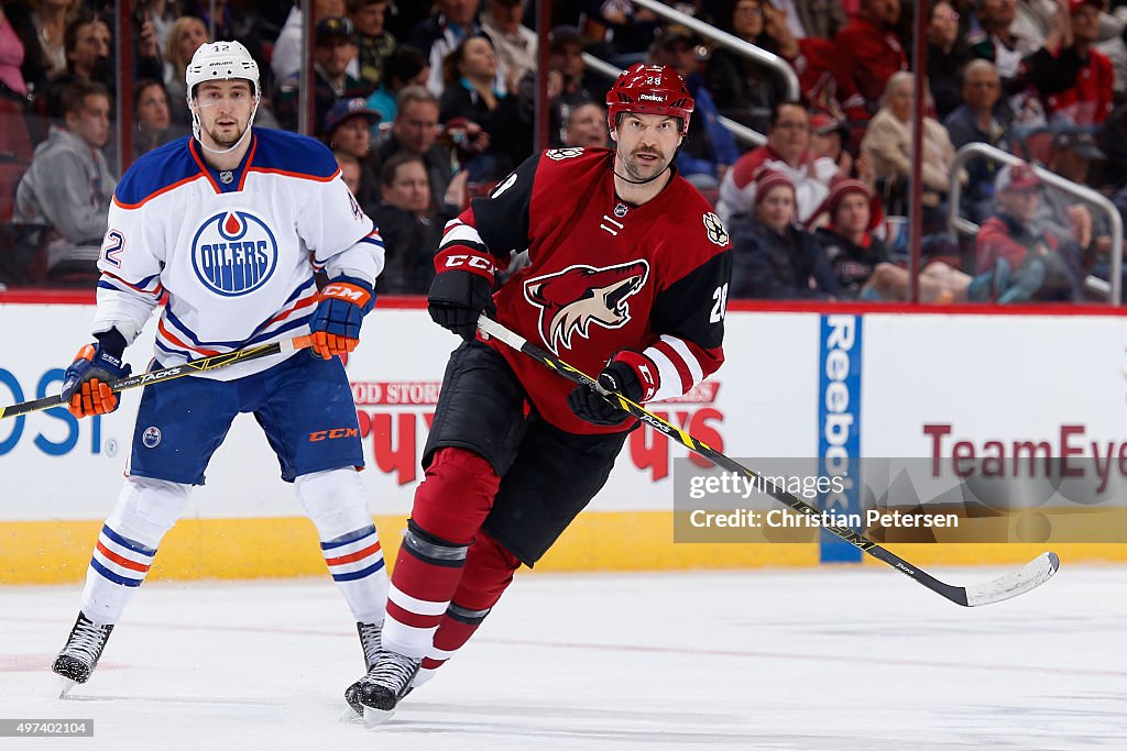 Edmonton Oilers v Arizona Coyotes