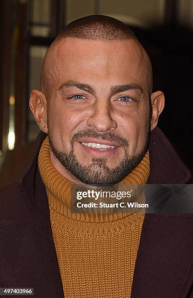 Robin Windsor attends the press ngiht for "The Illusionists" at Shaftesbury Theatre on November 16, 2015 in London, England.