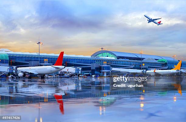 aeroporto - airport imagens e fotografias de stock
