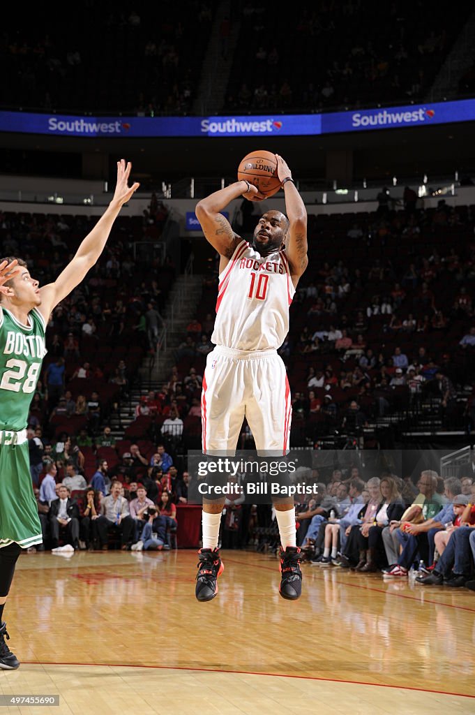 Houston Rockets Marcus Marcus Thornton of the Houston Rockets shoots the ball against the ...