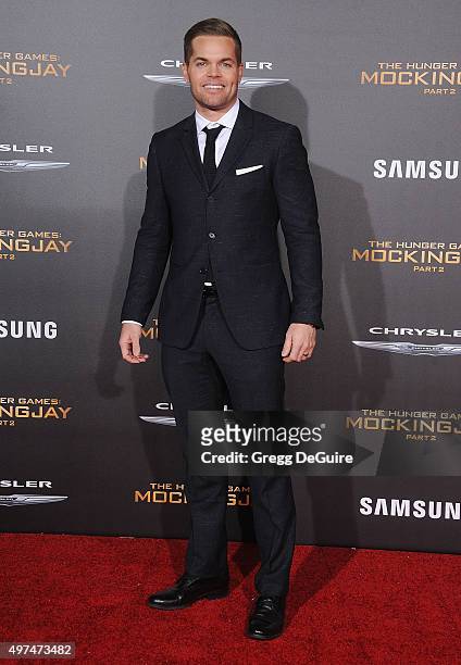 Actor Wes Chatham arrives at the premiere of Lionsgate's "The Hunger Games: Mockingjay - Part 2" at Microsoft Theater on November 16, 2015 in Los...