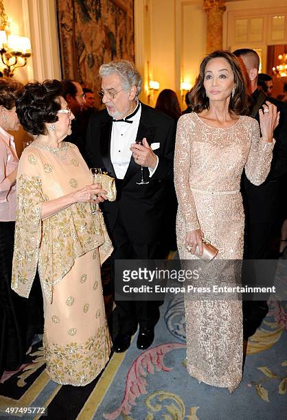 Marta Ornelas, Spanish tenor Placido Domingo and Isabel Preysler attend the gala for Placido Domingo as 'Vanity Fair Personality Of The Year' on...