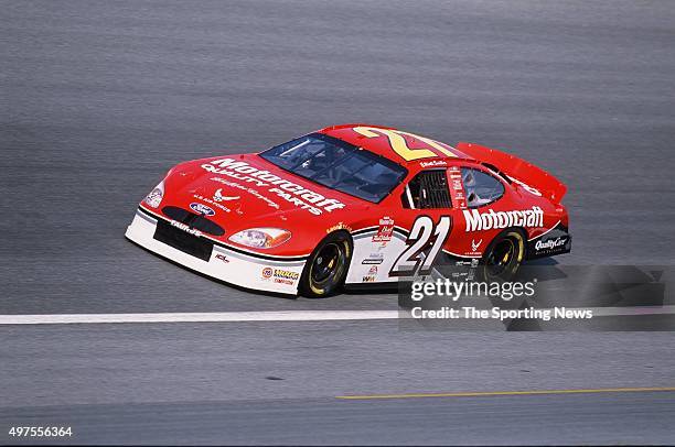 7,660 Elliott Sadler Drivers Stock Photos, High-Res Pictures, and