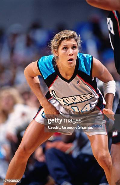 Jenny Boucek of the Cleveland Rockers defends against the New York Liberty on August 23, 1997 at Gund Arena in Cleveland, Ohio.NOTE TO USER: User...