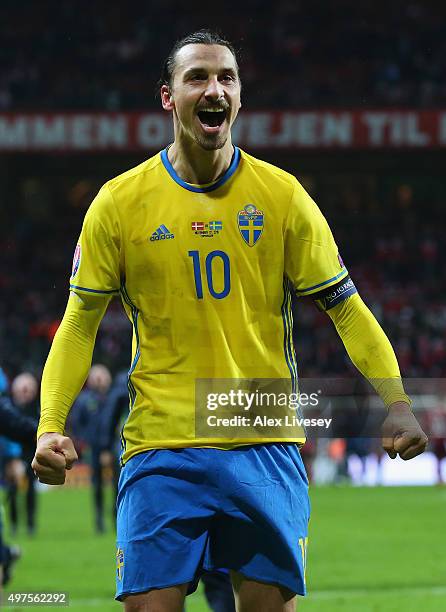 Zlatan Ibrahimovic of Sweden celebrates after the UEFA EURO 2016 Qualifier Play-Off Second Leg match between Denmark and Sweden at Parken Stadium on...