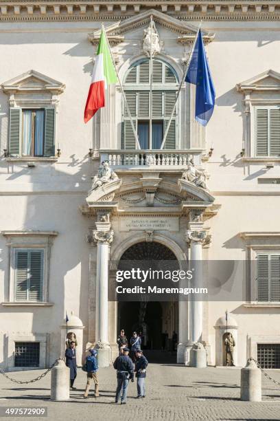 quirinale - quirinal palace imagens e fotografias de stock