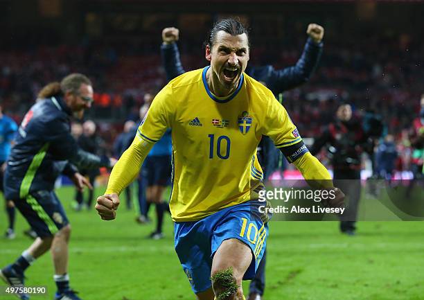 Zlatan Ibrahimovic of Sweden celebrates after the UEFA EURO 2016 Qualifier Play-Off Second Leg match between Denmark and Sweden at Parken Stadium on...