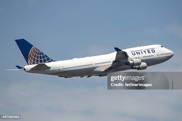 united airlines boeing 747-400 - united airlines stock pictures, royalty-free photos & images