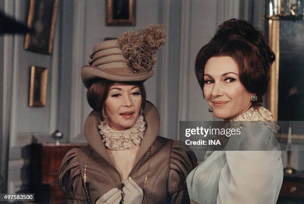 Barbara Laage and Nadine Alari in a scene of the television adaptation "father Goriot" realized by Guy Jorre according to the novel of Balzac