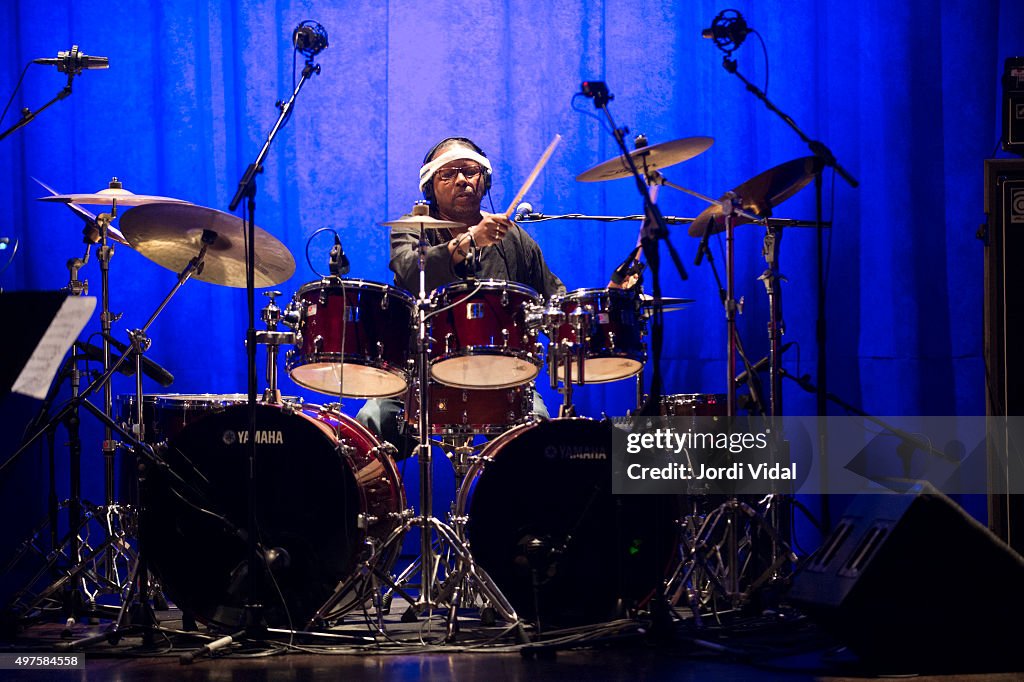 Marc Ribot and The Young Philadelphians Perform in Concert in Barcelona