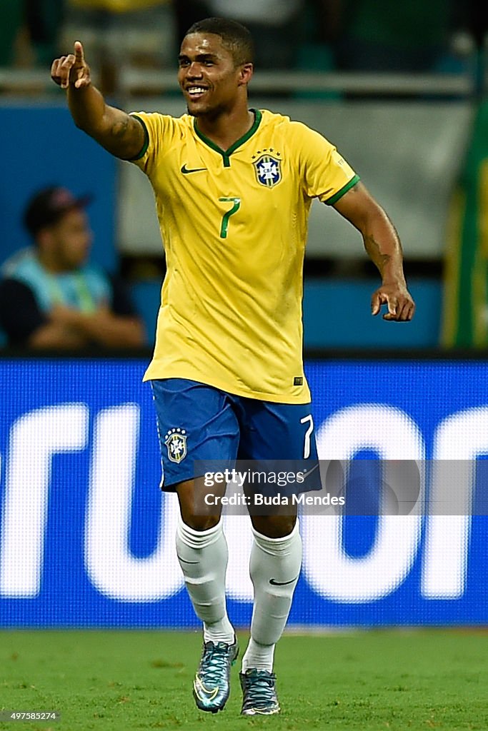 Brazil v Peru - 2018 FIFA World Cup Russia Qualifiers