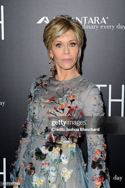 Jane Fonda arrives at the premiere of Fox Searchlight Pictures' "Youth" at DGA Theater on November 17, 2015 in Los Angeles, California.