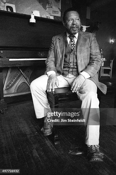 James Samuel Cornbread Harris Sr Photos and Premium High Res Pictures ...