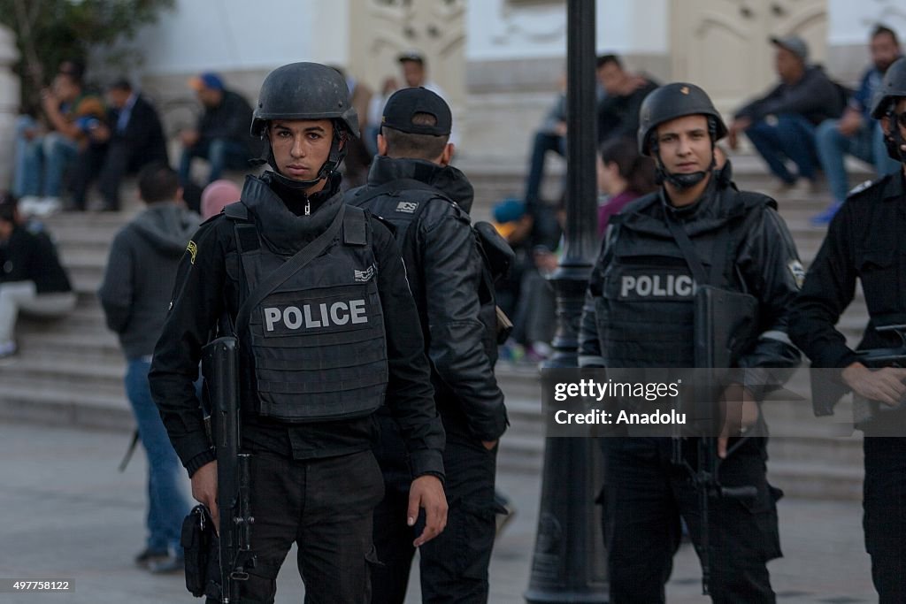 Tunisia tightens security after Paris attacks