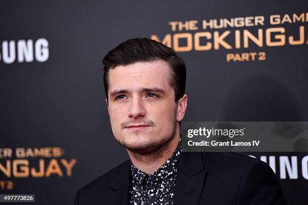 Josh Hutcherson attends "The Hunger Games: Mockingjay- Part 2" premiere at AMC Loews Lincoln Square 13 theater on November 18, 2015 in New York City.