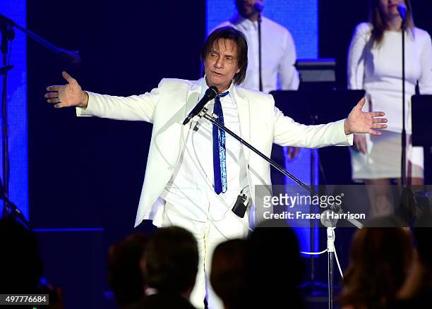 Honoree Roberto Carlos performs onstage during the 2015 Latin GRAMMY Person of the Year honoring Roberto Carlos at the Mandalay Bay Events Center on...