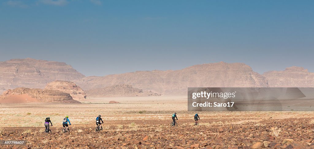 Mountainbiking para Wadi Rum, Jordânia