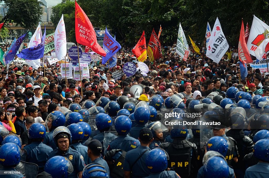 APEC Summit Protesters Clash With Police