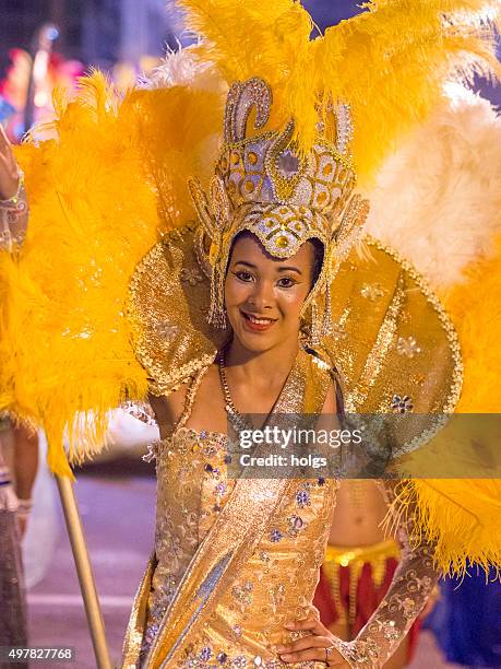 performer in the carnaval in montevideo, uruguay - uruguay carnival stock pictures, royalty-free photos & images