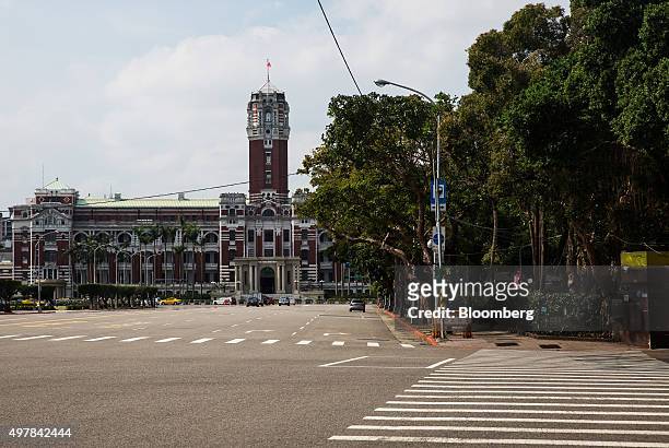 The presidential palace stands in Taipei, Taiwan, on Wednesday, Nov. 18, 2015. President Ma Ying-jeou is seeking tax breaks for Taiwan's companies to...