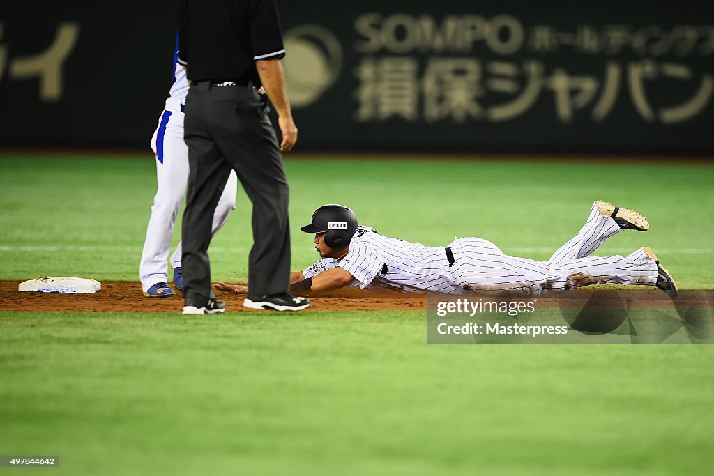 South Korea v Japan - WBSC Premier 12 Semi Final