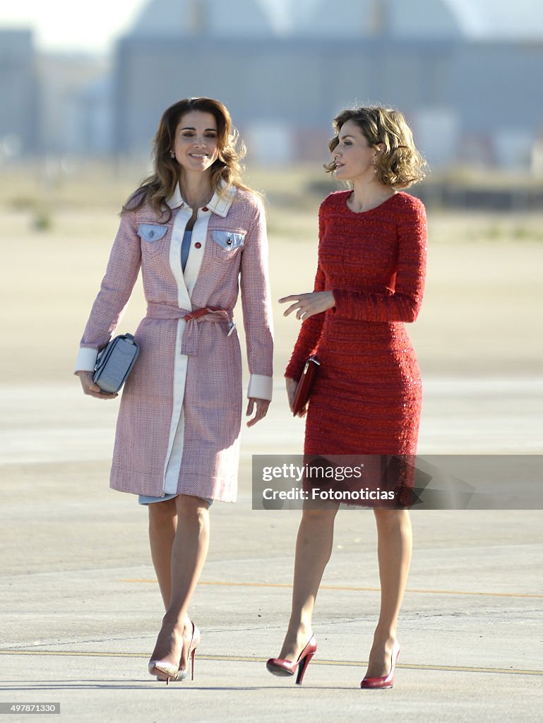 Spanish Royals Receive Jordan Royals at Madrid Airport