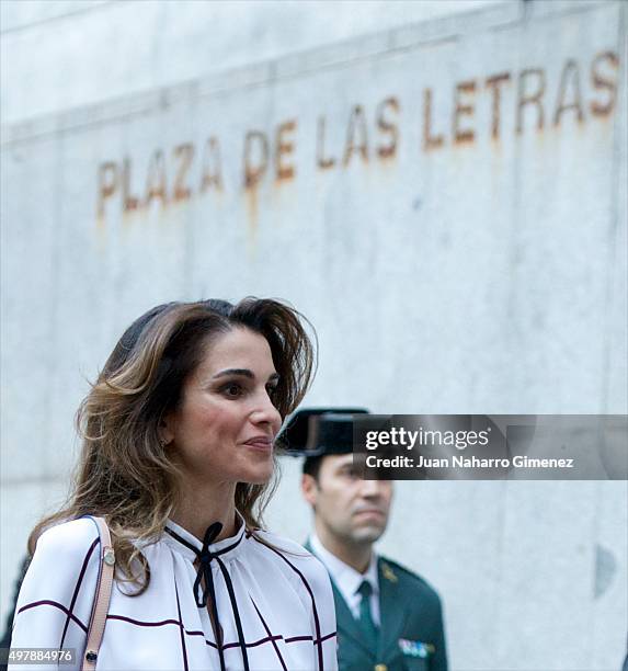 Queen Rania Abdullah of Jordan visits the Prado Media Lab cultural center on November 19, 2015 in Madrid, Spain.