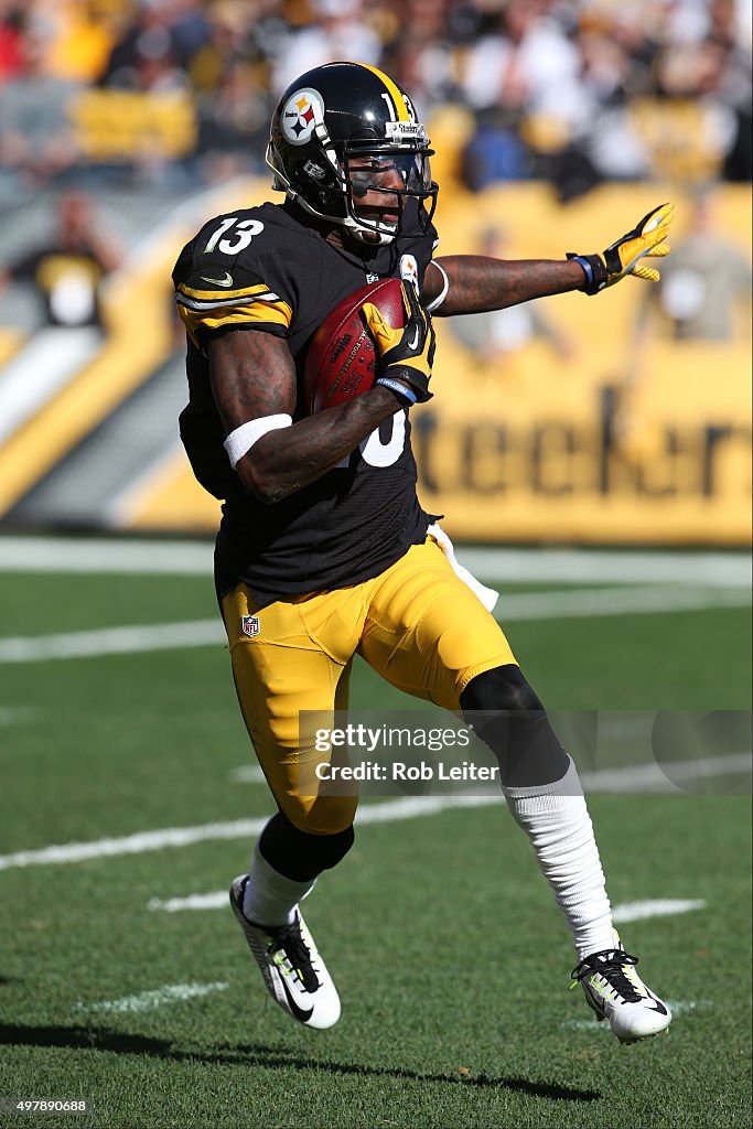 Oakland Raiders v Pittsburgh Steelers