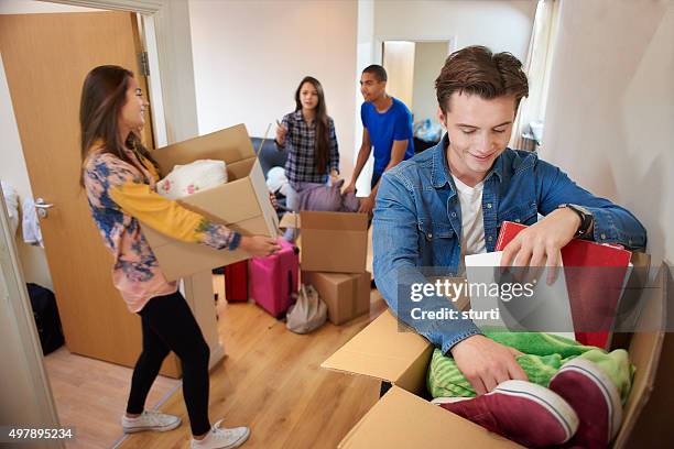 first day at university - student accommodation stock pictures, royalty-free photos & images