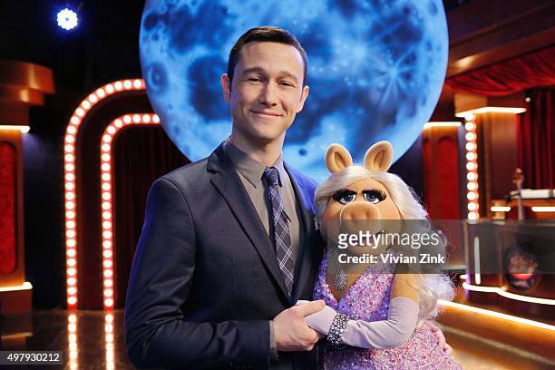 Going, Going, Gonzo"- After a show-stopping duet with Miss Piggy on "Up Late with Miss Piggy," Joseph Gordon-Levitt joins Scooter, Pepe and the gang...