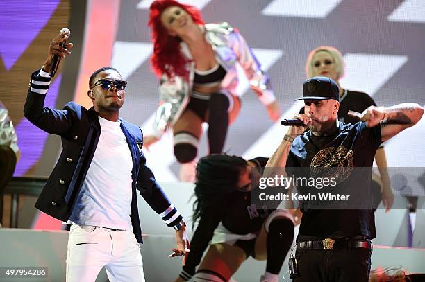 Recording artists OMI and Nicky Jam perform onstage during the 16th Latin GRAMMY Awards at the MGM Grand Garden Arena on November 19, 2015 in Las...