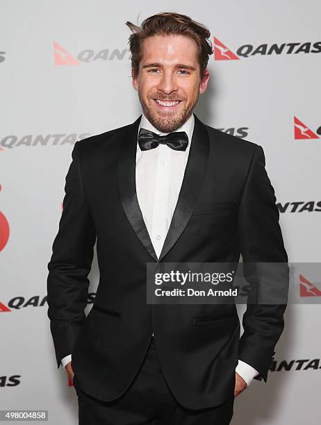 Hugh Sheridan arrives at the QANTAS 95th Birthday Gala Celebration at Hangar 96 in the Qantas Jetbase on November 20, 2015 in Sydney, Australia.