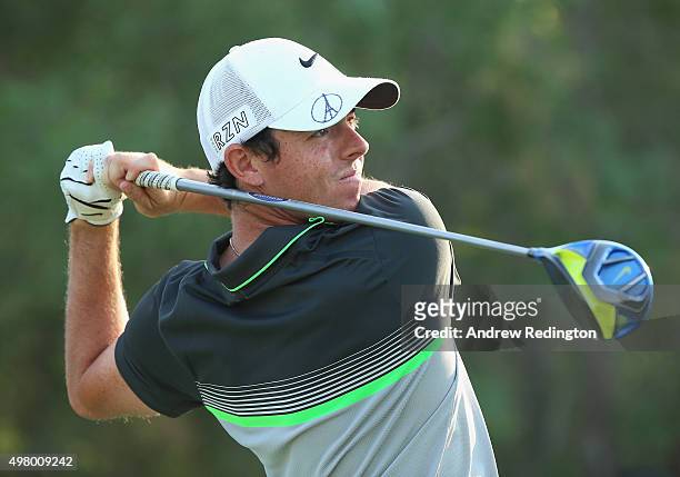 Rory McIlroy of Northern Ireland hits his tee-shot on the 18th hole during the second round of the DP World Tour Championship on the Earth Course at...
