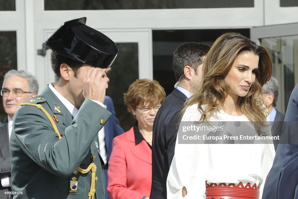 Queen Letizia of Spain and Queen Rania of Jordan Visit a Molecular Biology Centre