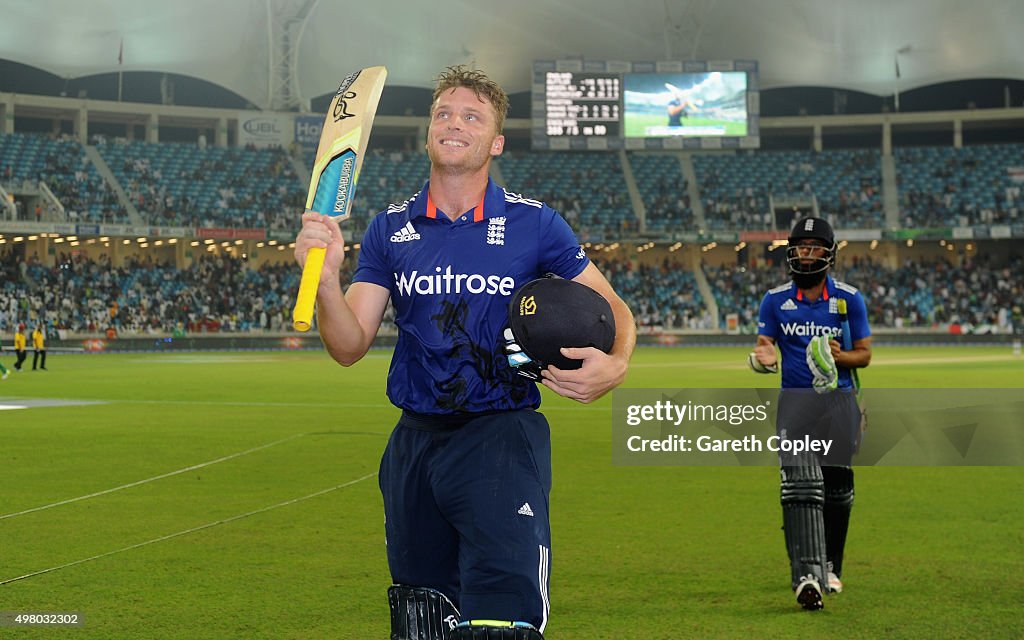 Pakistan v England - 4th One Day International