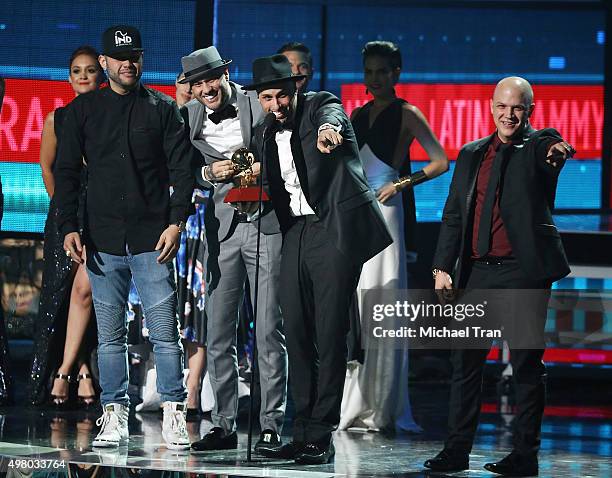 Nicky Jam accepts the Best Urban Performance Grammy for 'El Perdon' onstage during the 16th Annual Latin GRAMMY Awards held at MGM Grand Garden Arena...