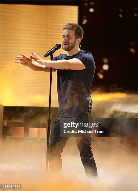 Pablo Alboran performs onstage during the 16th Annual Latin GRAMMY Awards held at MGM Grand Garden Arena on November 19, 2015 in Las Vegas, Nevada.