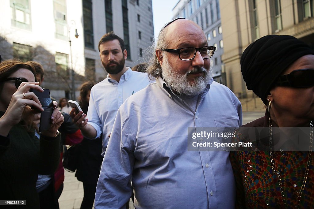 Convicted Spy For Israel Jonathan Pollard Out On Parole