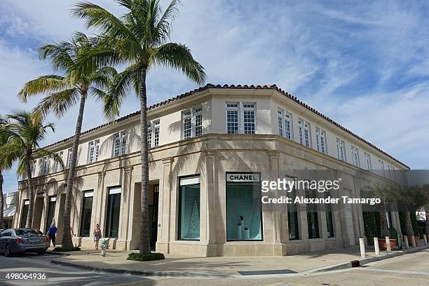 General view along Worth Avenue in Palm Beach, Florida where Sofia Vergara and Joe Manganiello will be getting married November 20, 2015 in Palm...